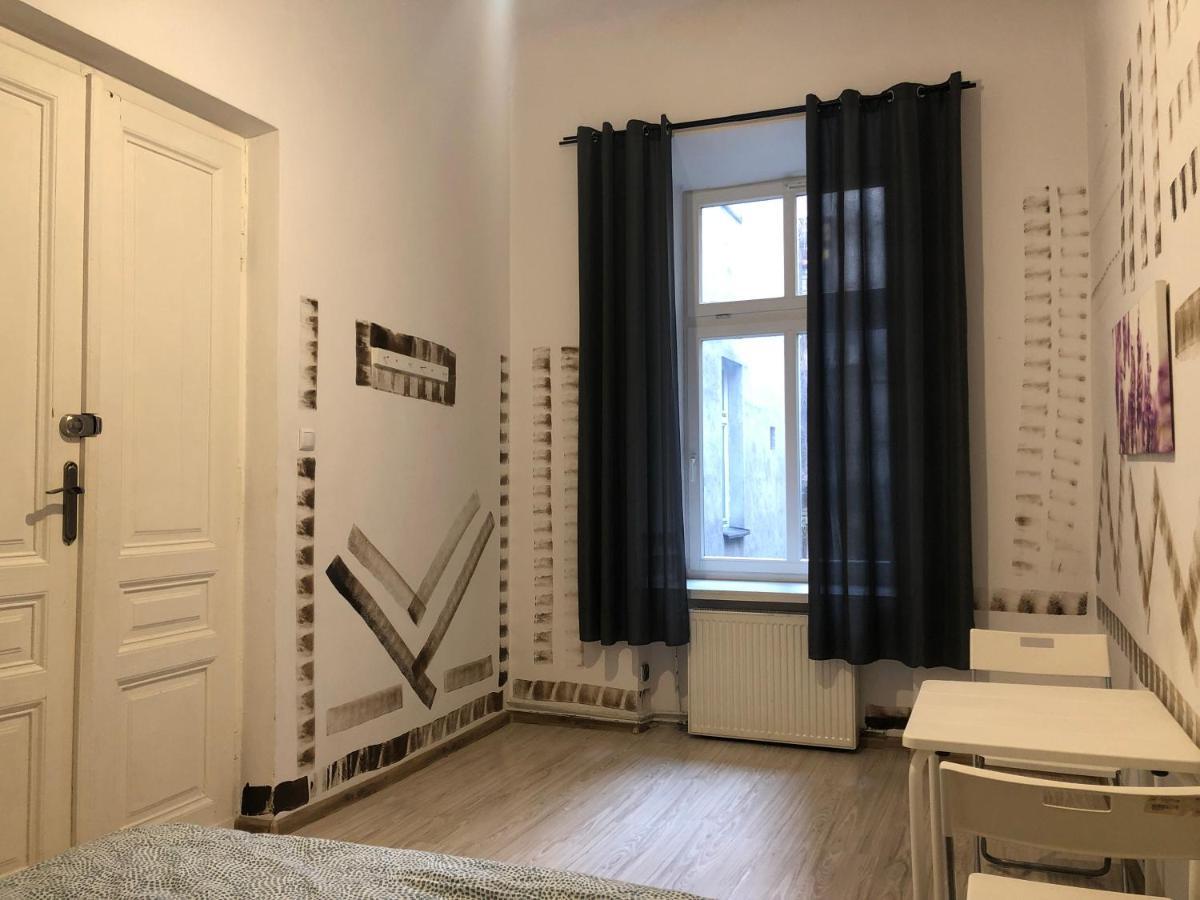 Pokoj Sali 2 Cracóvia Exterior foto